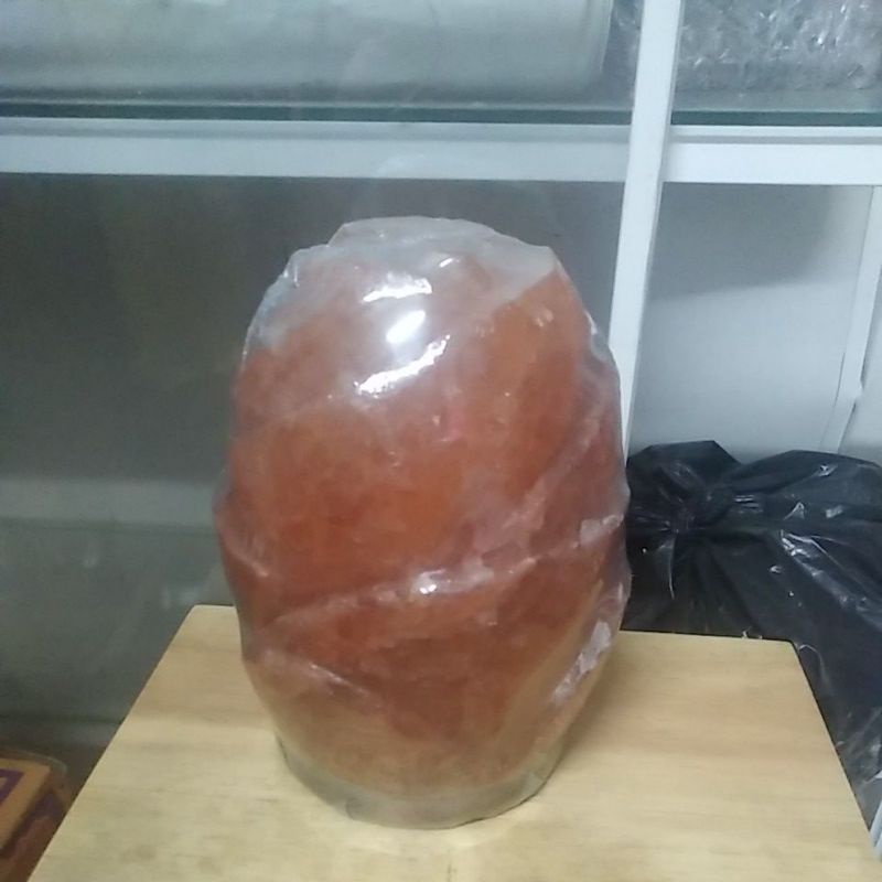Đèn Đá Muối Himalaya -Chính Hãng Pakistan  2200gr +100gr Muối Tắm Hoặc Ăn Himalaya.