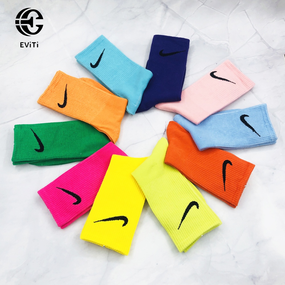 Tất -Vớ cao cổ Nii.Ke nhiều màu sắc trẻ trung - hottrend dễ phối đồ,hợp thời trang phù hợp cho cả nam và nữ