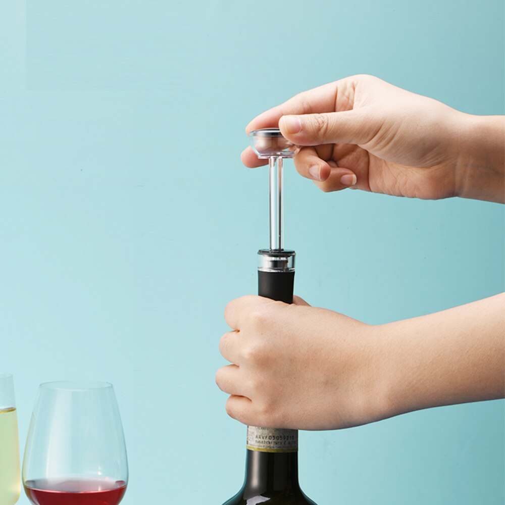 Nút đậy chai rượu vang UARELIFFE hút chân không mini giữ tươi dạng ấn kéo