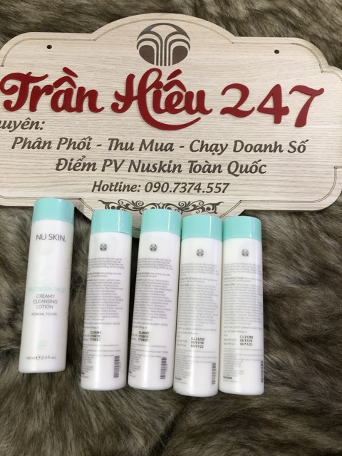 Sữa rửa mặt Nutricential CREAMY CLEANSING LOTION NUSKIN