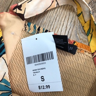 Áo Croptop hoa lá F21