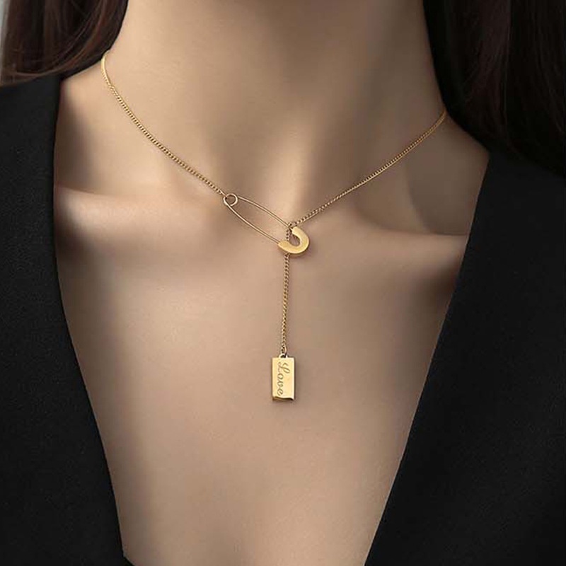 Dây chuyền dáng ngắn bằng thép titan mạ vàng 18k phong cách Âu Mỹ sang trọng thời trang