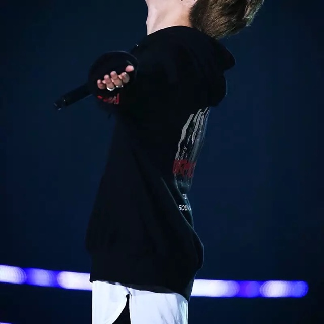 Jimin Hoodie She this comma