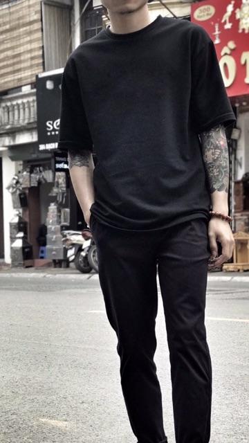 BASIC OVERSIZE TEE