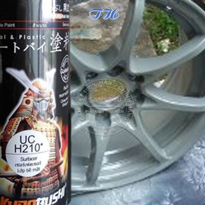 Sơn Xịt Samurai chuyên dùng cho xe máy sơn lót UCH210* màu xám chống cháy, chống rạn nứt, vòi xịt chống chảy