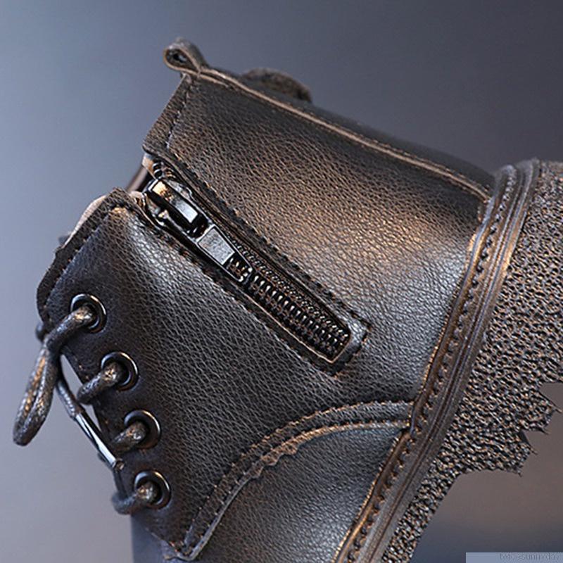 Giày bốt cổ ngắn màu sắc thời trang cho bé