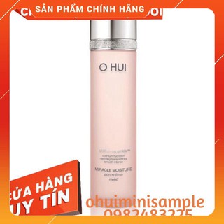 Nước Hoa Hồng Dành Cho Da Khô Ohui Miracle Moisture Skin Softener Moist 150Ml