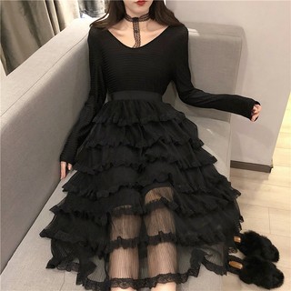 [Hàng có sẵn] Đầm công chúa đen vòng ren cổ cực xinh - u.w