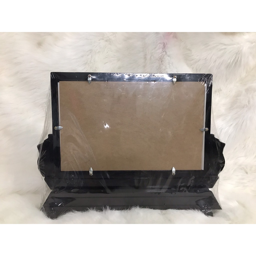 Khung hình thờ đôi