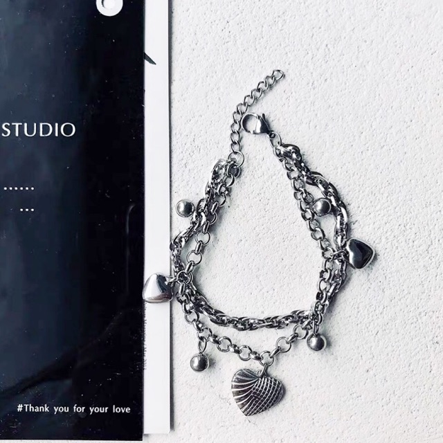 Lắc tay titan xích phối mặt trái tim cách điệu không gỉ WB190801