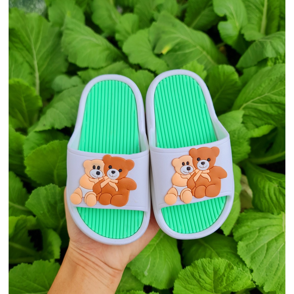 Dép bánh mì cho bé trai bé gái chất cao su mềm gấu Teddy 2 hình dễ thương