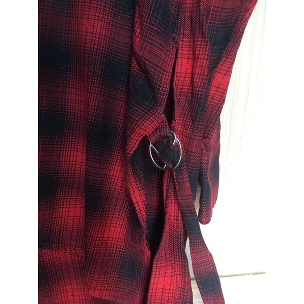 Thanh lý áo sơ mi kẻ caro đen đỏ của canifa size S, đã sử dụng