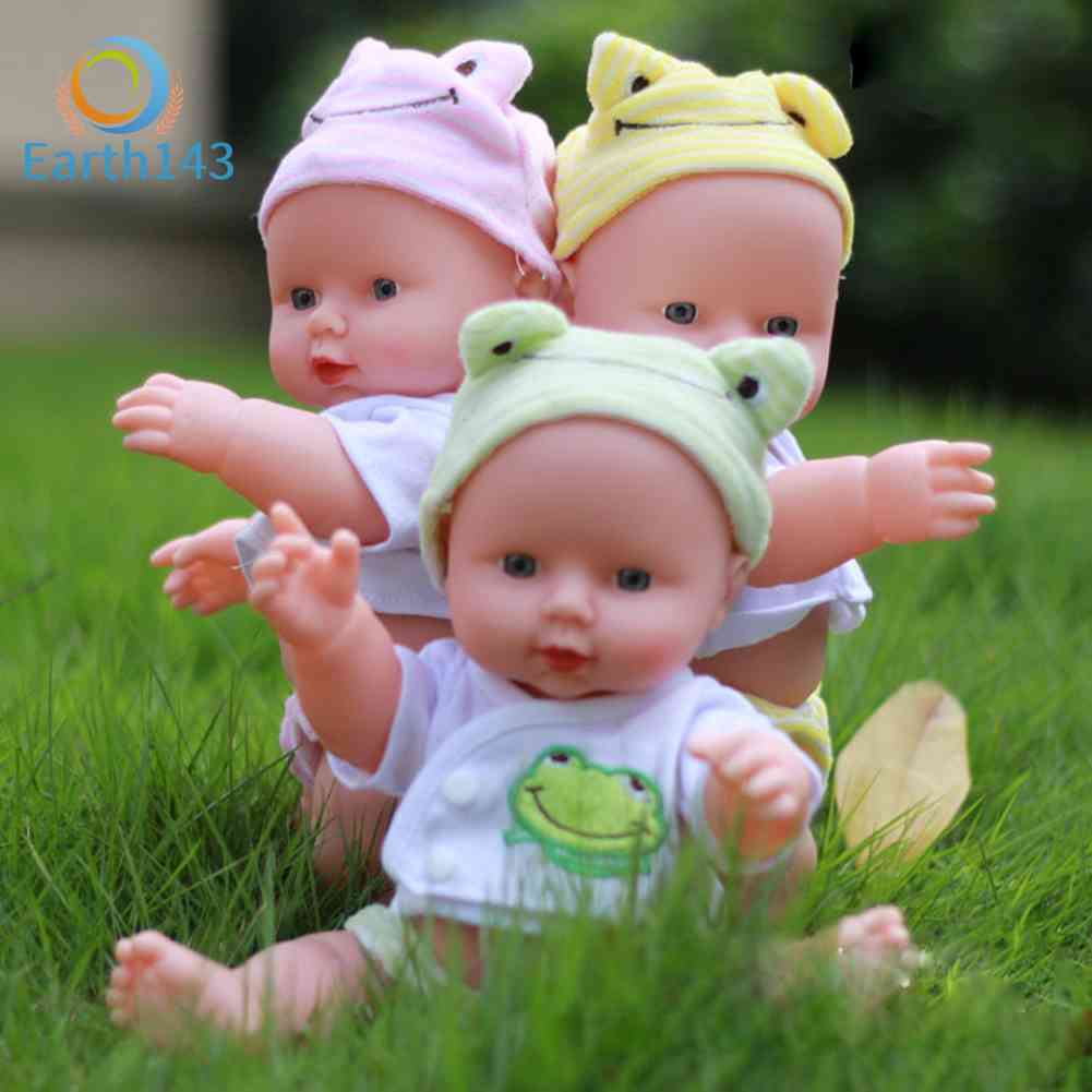 Búp Bê Bé Gái Sơ Sinh Silicone 30cm Kèm Vải