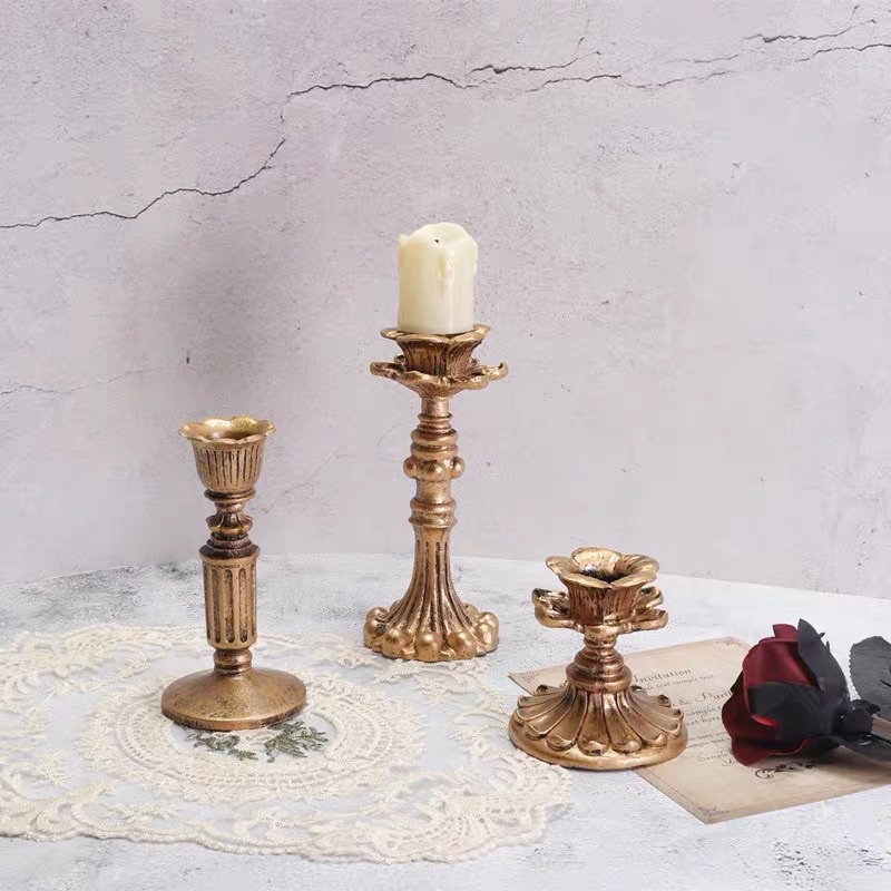 Chân nến cổ điển phong cách Hoàng Gia