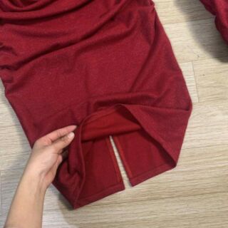 Váy body đỏ cổ V