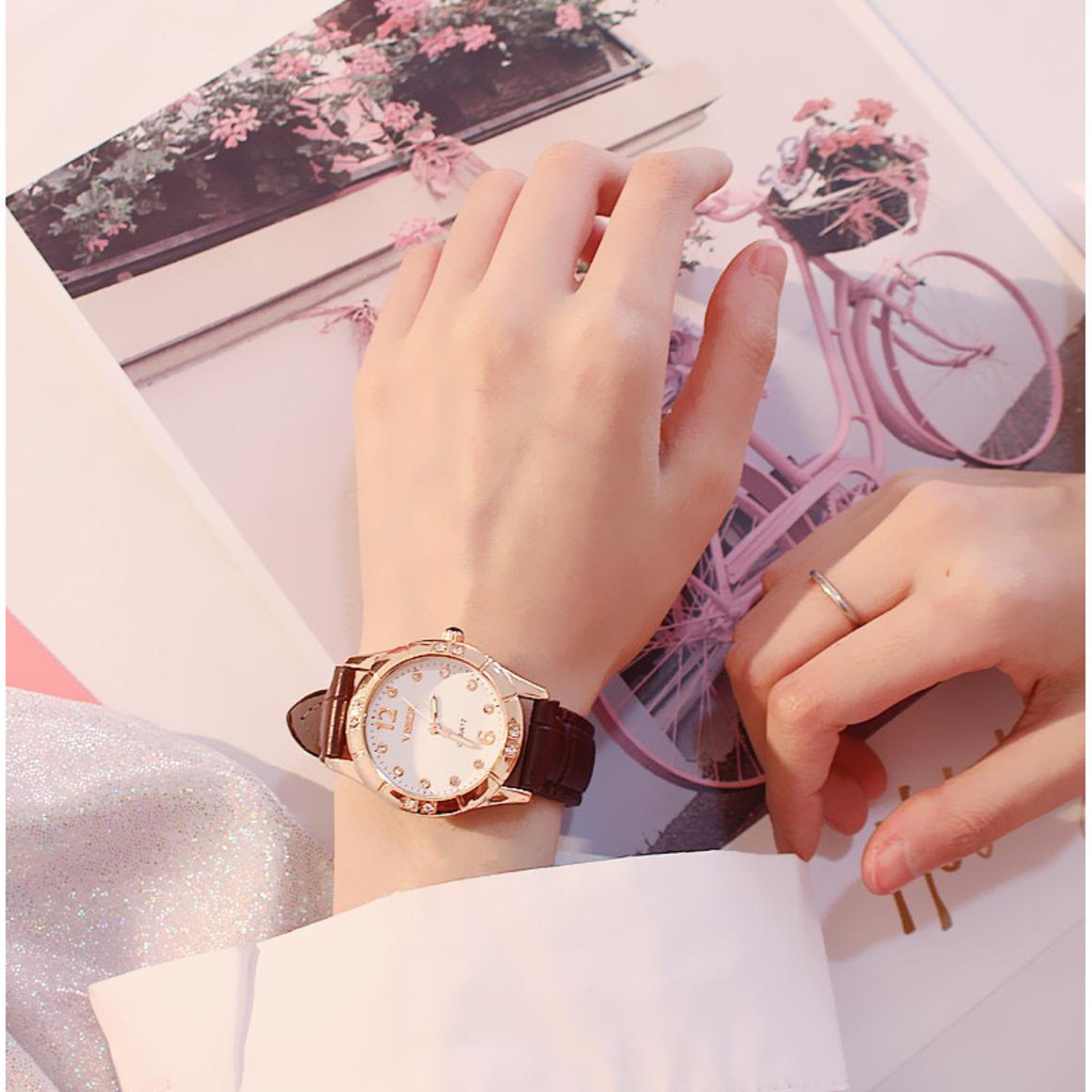 [Mã FAMAYFA2 giảm 10K đơn 50K] DHD222 ĐỒNG HỒ NỮ DÂY DA VISER Q9 MẶT ĐÍNH NGỌC CỰC ĐẸP THỜI TRANG | BigBuy360 - bigbuy360.vn