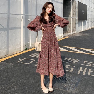 Váy hoa mới dành cho nữ voan dài vừa phải phong cách retro khí chất giảm béo tay dài dài kiểm soát eo Váy nhỏ