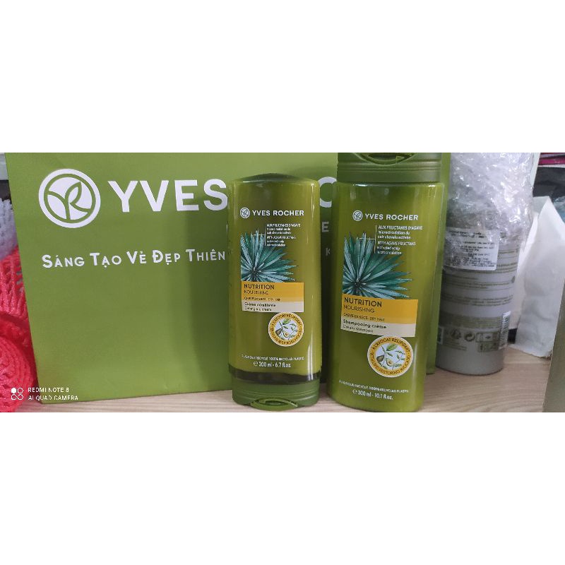 THANH LÝ CLEAR MẪU _Dầu gội -xả cho tóc khô Yves Rocher NUTRI-SILKY TREATMENT SHAMPOO 300ML