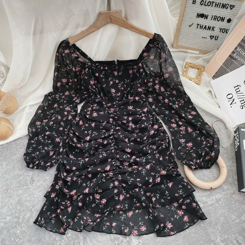 Đầm voan cổ rộng hoa nhún thân