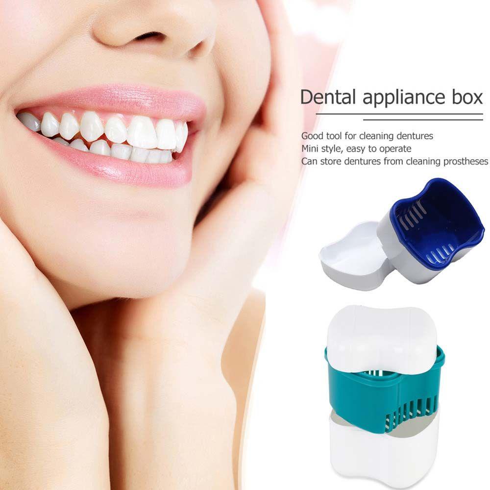 Hộp Đựng Khăn Tắm Kèm Lưới Treo Tiện Dụng