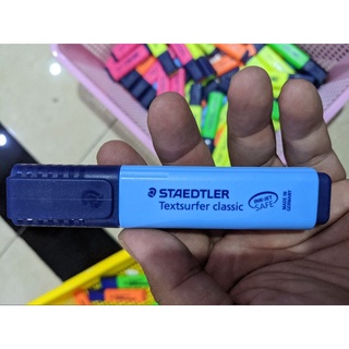 Bút dạ quang Staedtler