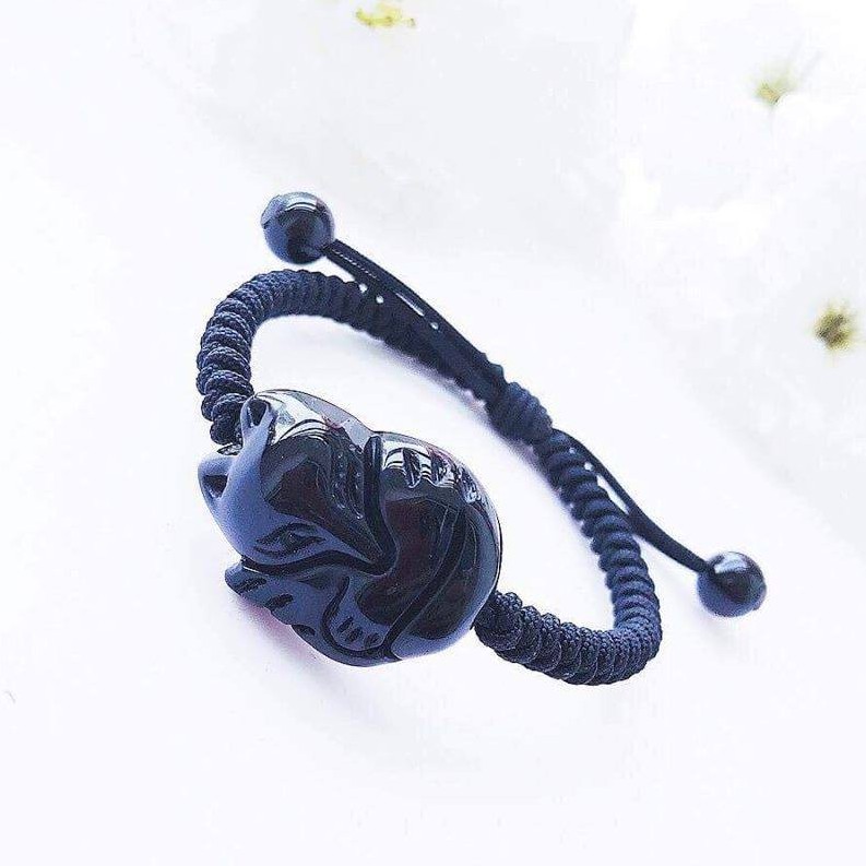 Hồ ly tam vỹ Đen