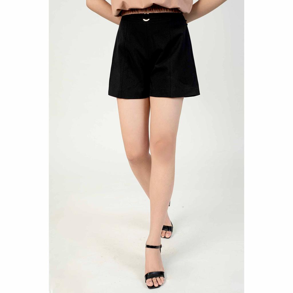 Quần short cạp đính đai tròn MMOutfit M-QU020321041