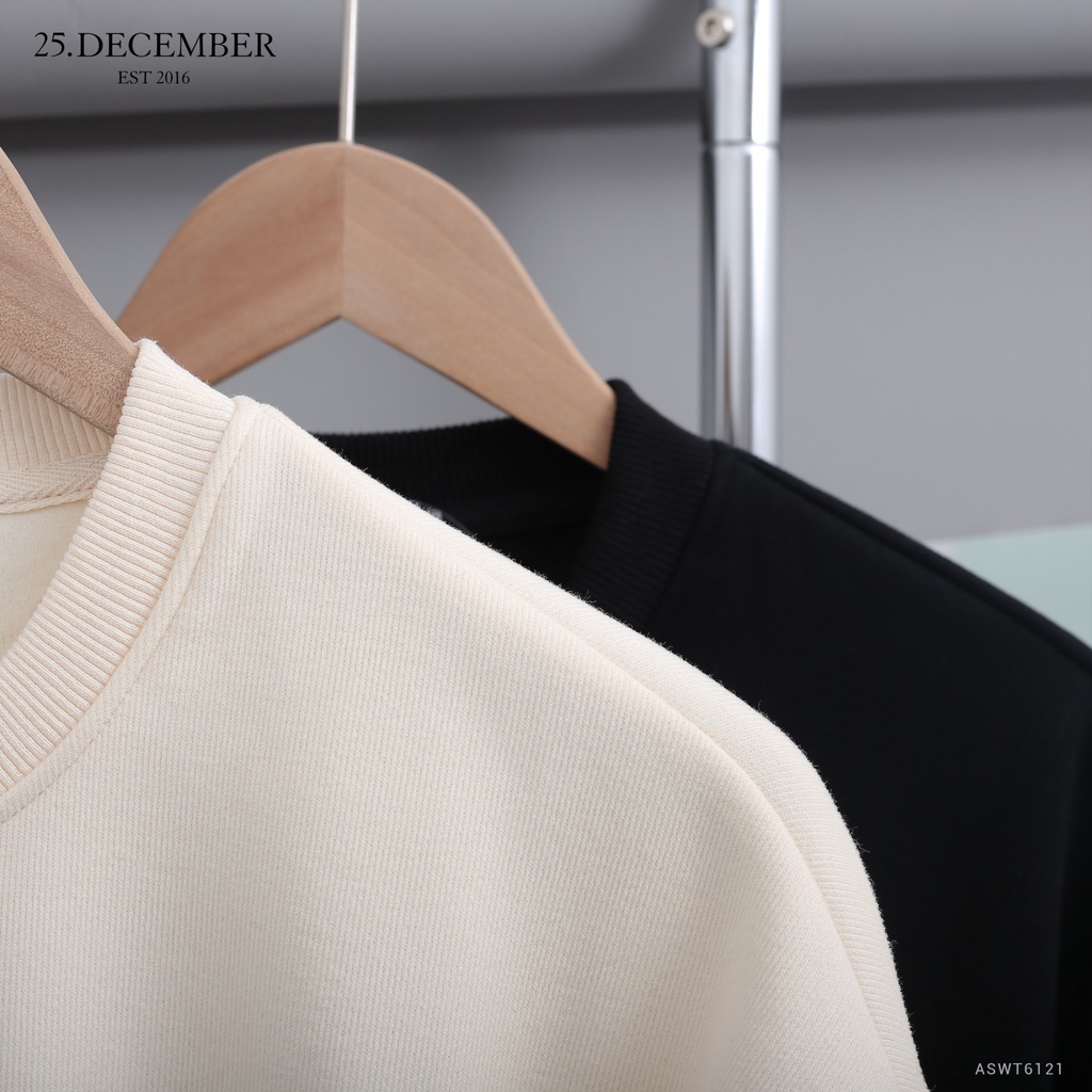 Áo Sweater Paris chất nỉ dầy đẹp - 25.December mã ASWT6121 | BigBuy360 - bigbuy360.vn