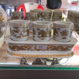 Bộ ly đựng nước cúng phât