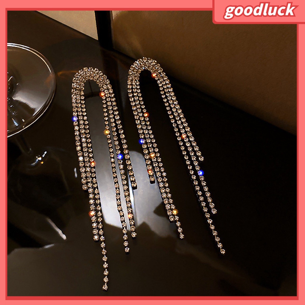 Khuyên Tai Chữ U Đính Đá Phối Tua Rua Toàn Diện Thời Trang