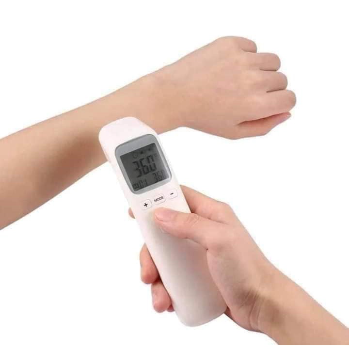 Máy Nhiệt Kế Đo Trán Hồng Ngoại Điện Tử Infrared Thermometer | Súng Bắn Đo Nhiệt Độ Cho Cả Gia Đình