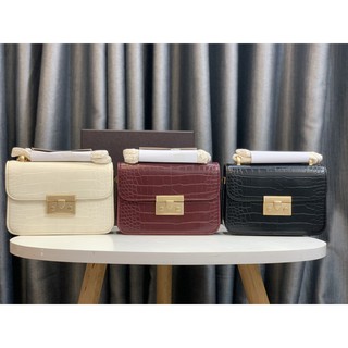 TÚI C N K KHOÁ GẠT VÂN RẮN SIZE 18 CÓ ĐINH SƯỜN