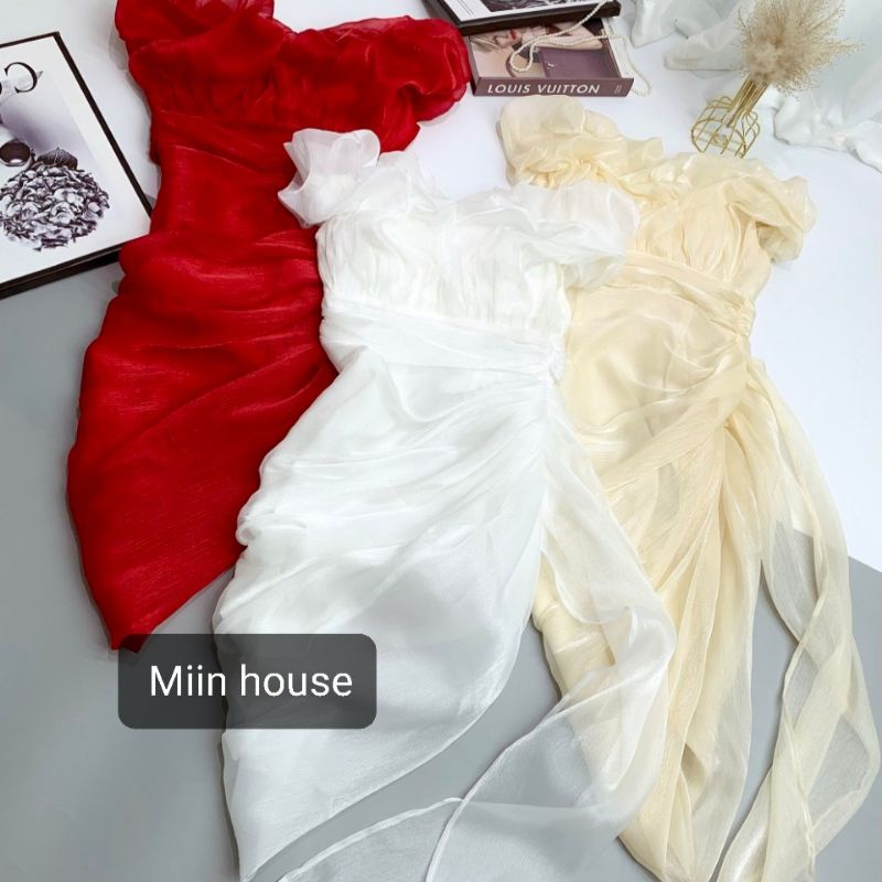 Váy trễ vai body vạt