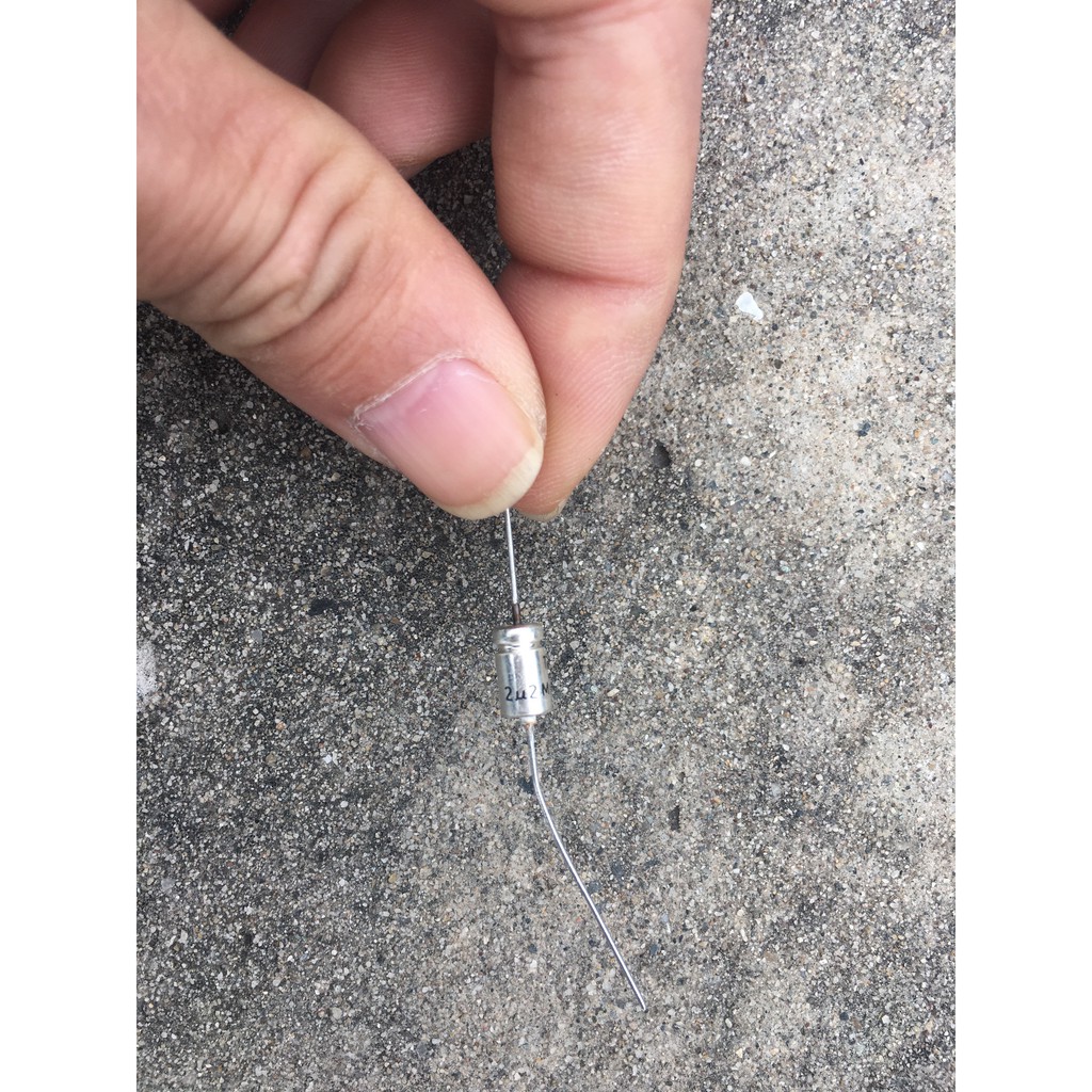 Tụ điện tatalum 2,2uf 100V