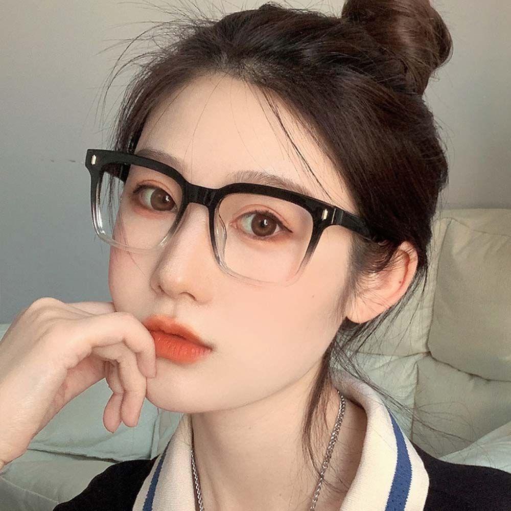 Mắt Kính Gọng Nhựa Trong Suốt Màu Gradient Phong Cách Vintage