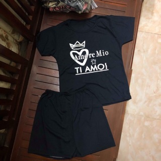 Bộ áo phông cộc tay và quần đùi mặc hè