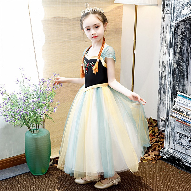 Đầm hóa trang Anna trong phim Frozen hóa trang cho bé gái