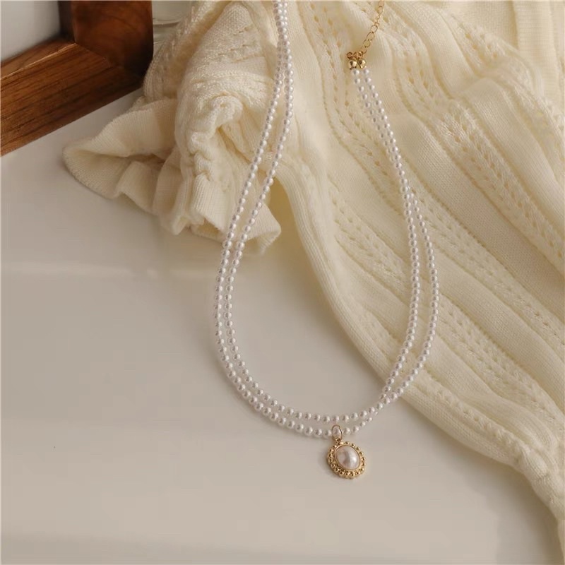 Vòng choker hạt trai phong cách tiểu thư vintage