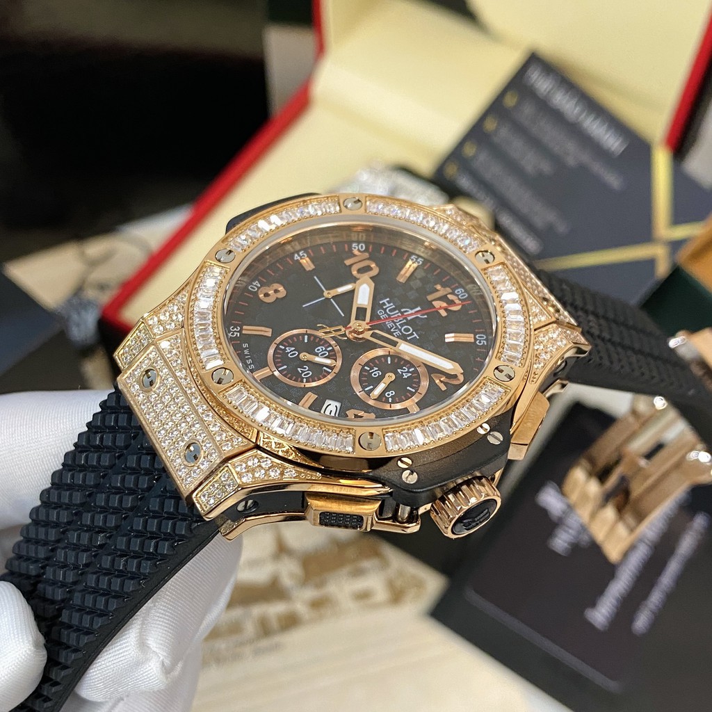 Đồng hồ nam Hublot mặt tròn size 42 đính đá cao cấp dây cao su chống nước DH605    shop106 | BigBuy360 - bigbuy360.vn