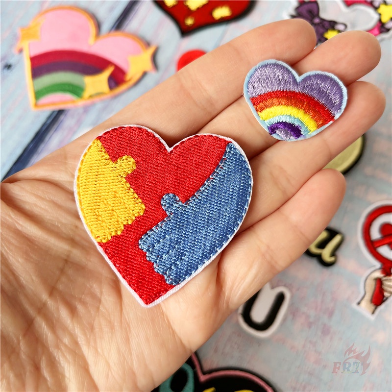 ♥ Miếng Dán Ủi Hình Trái Tim ♥ 1 Sticker Ủi Thêu Hình Ngôi Sao Cầu Vồng