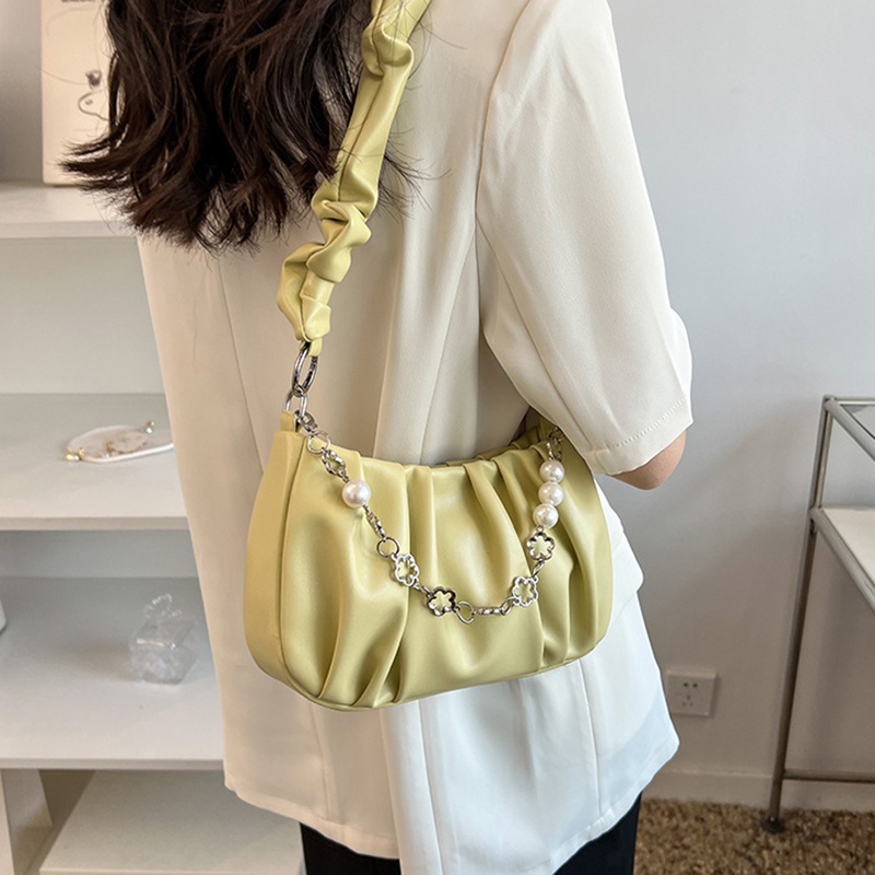 Túi Đeo Chéo Hình Đám Mây Phối Dây Xích Dễ Phối Đồ Thời Trang Hàn Quốc Cho Nữ