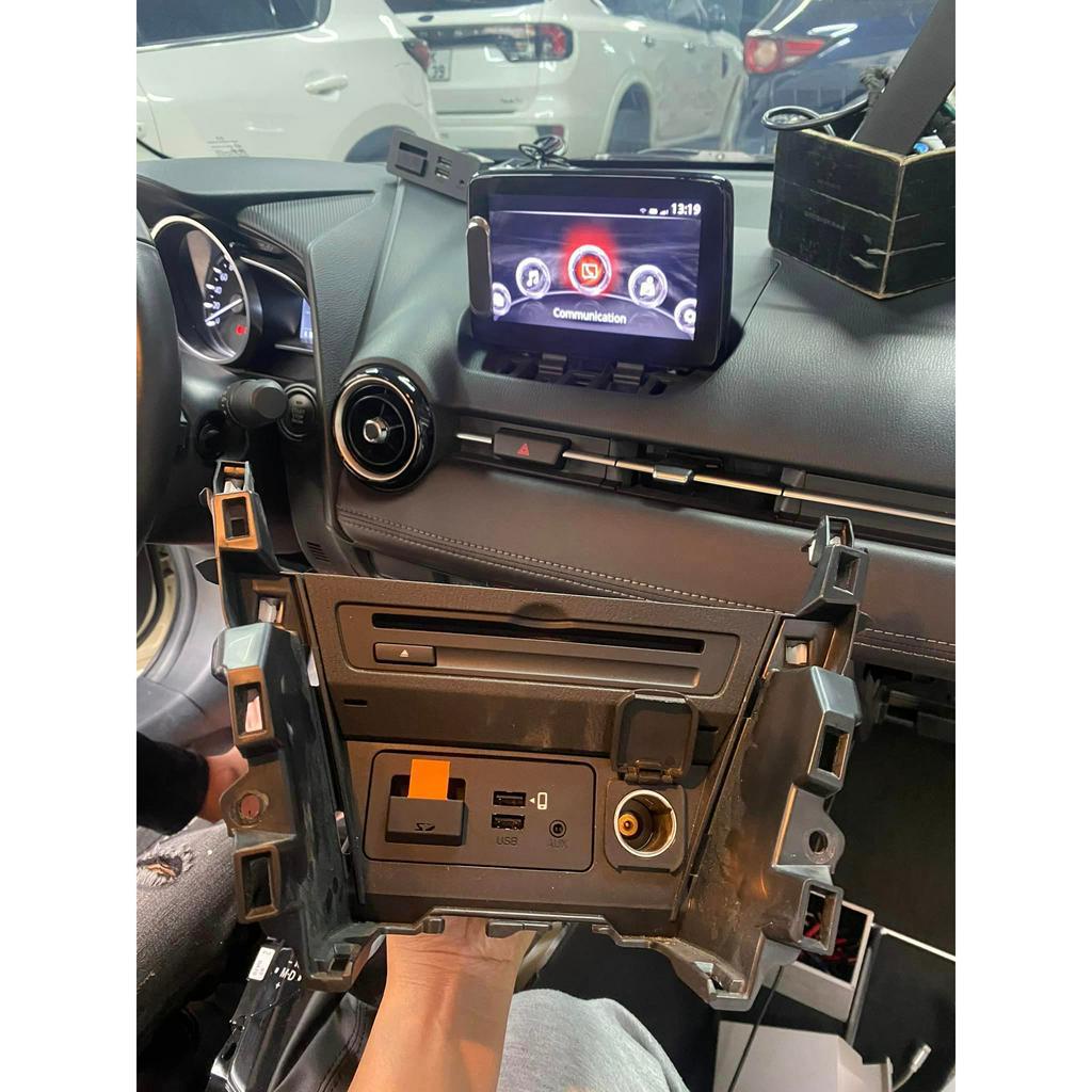 Kit Apple Carplay Mazda  mã 9U0C, chính hãng Mazda, bảo hành 1 năm