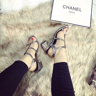 Sandal chiến binh