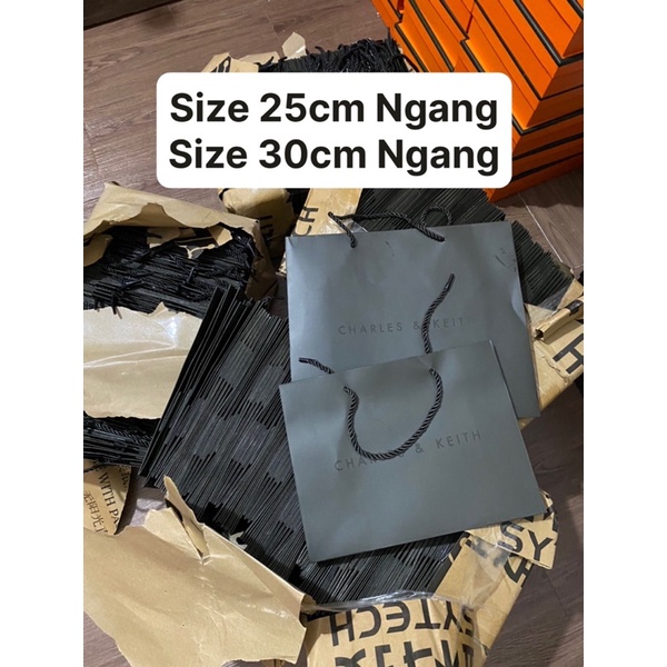 Túi giấy đựng túi sang chảnh cỡ 25cm &amp; 30cm