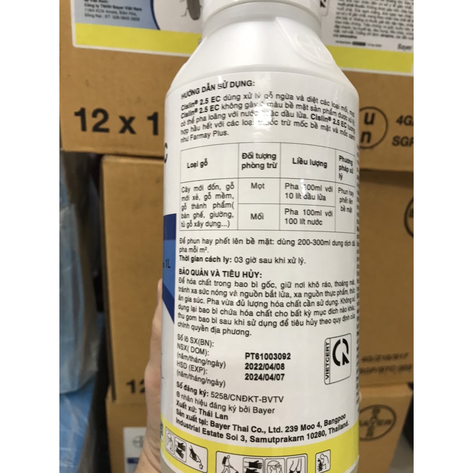 Thuốc diệt mối mọt gỗ CISLIN 2.5 EC chuyên dùng để xử lí gỗ, sản phẩm BAYER, xuất xứ Thái Lan chai 1 lít