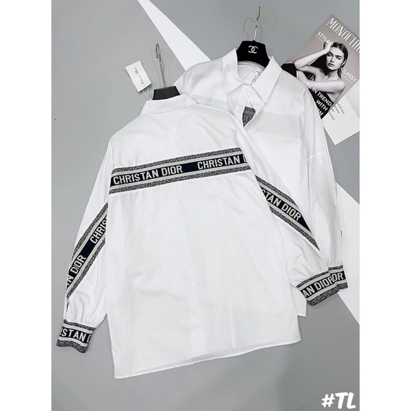Áo sơ mi trắng viền chữ tay Bo from rộng dấu quần, Áo sơ mi hoạ tiết