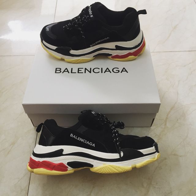 balen triple s