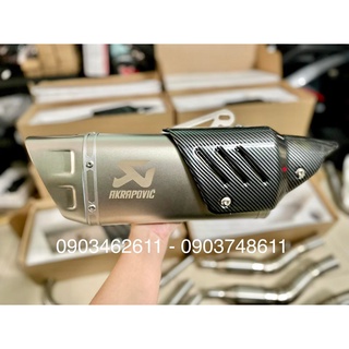 Pô Akrapovic R1 Titan