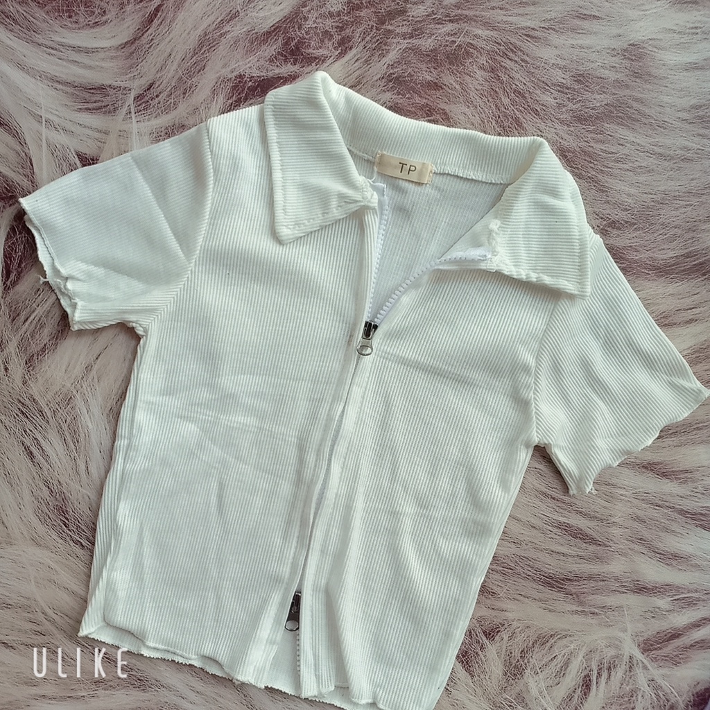 🎀Áo thun cổ bẻ polo, tay ngắn, form ôm croptop,Dây kéo cổ và bụng vừa kín vừa hở👉Chiếc áo croptop có thể phối nhiều kiểu | BigBuy360 - bigbuy360.vn