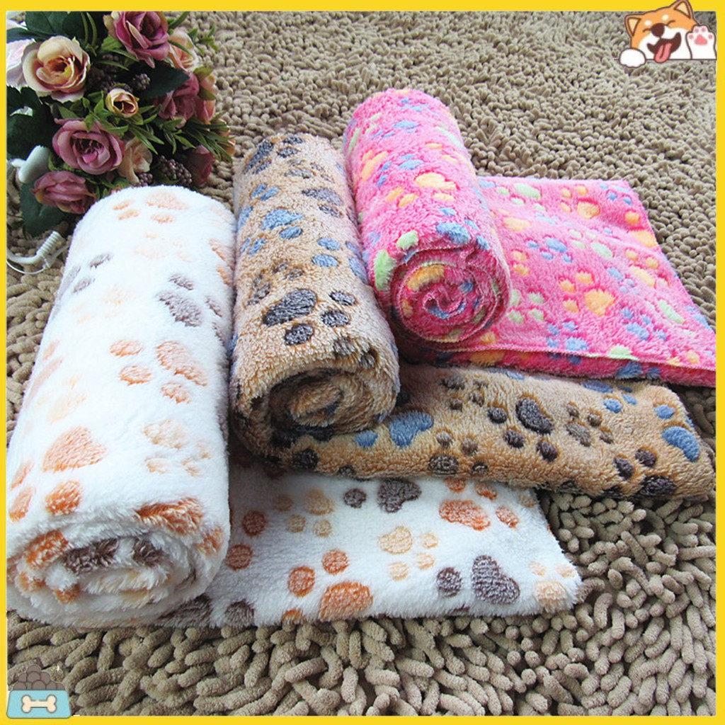 Chăn dành họa tiết dấu chân chó mèo dành cho thú cưng